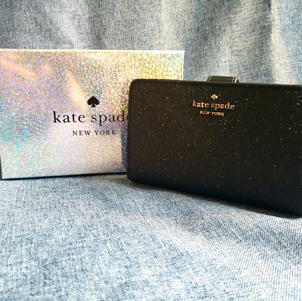 Kate Spade Boxed Bifold Wallet with Gift Box